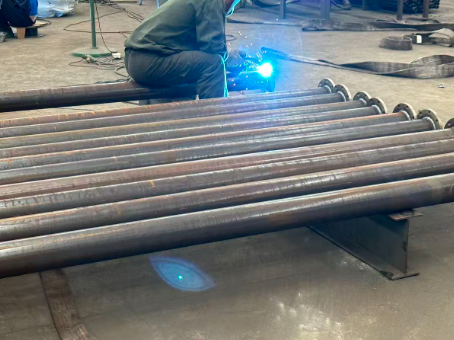 淄博20#无缝注浆管加工108*6钢花管棚管