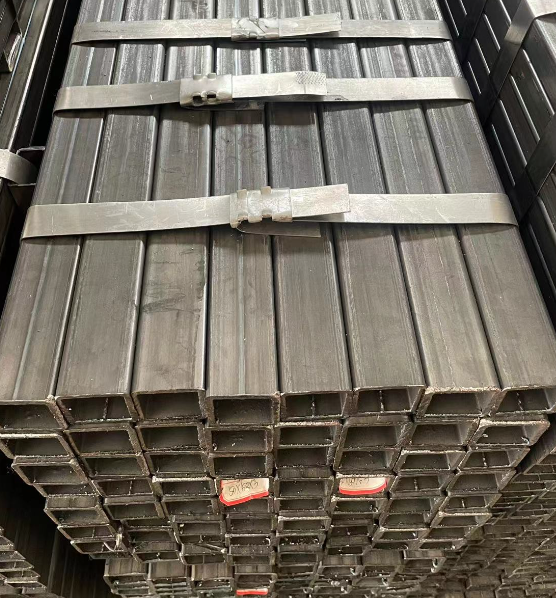 淄博工业用梯子 镀锌管焊接梯子 铁梯子方管梯