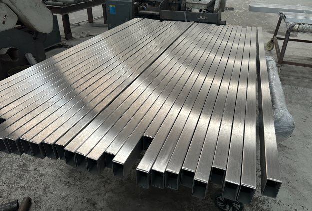 淄博不锈钢方管