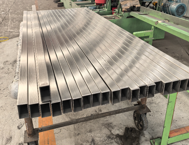 淄博方管 矩形管 无缝方管生产厂家